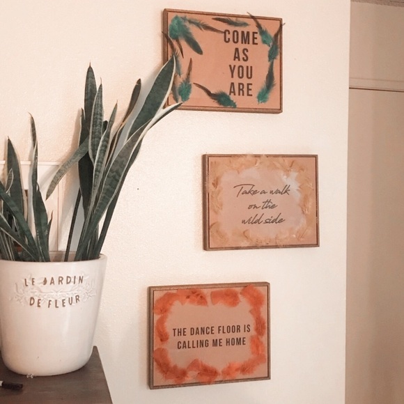 Handmade art with feathers floating frame 11x14 - Picture 2 of 6